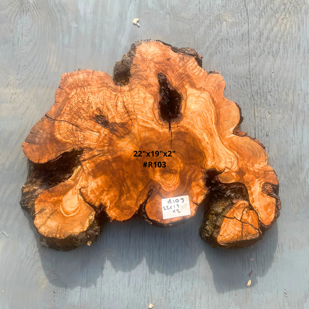 22"x19"x2" #R103