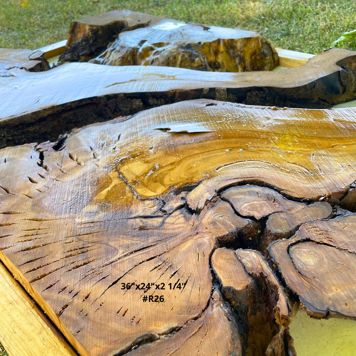 36"x24"x2 1/4" #R26