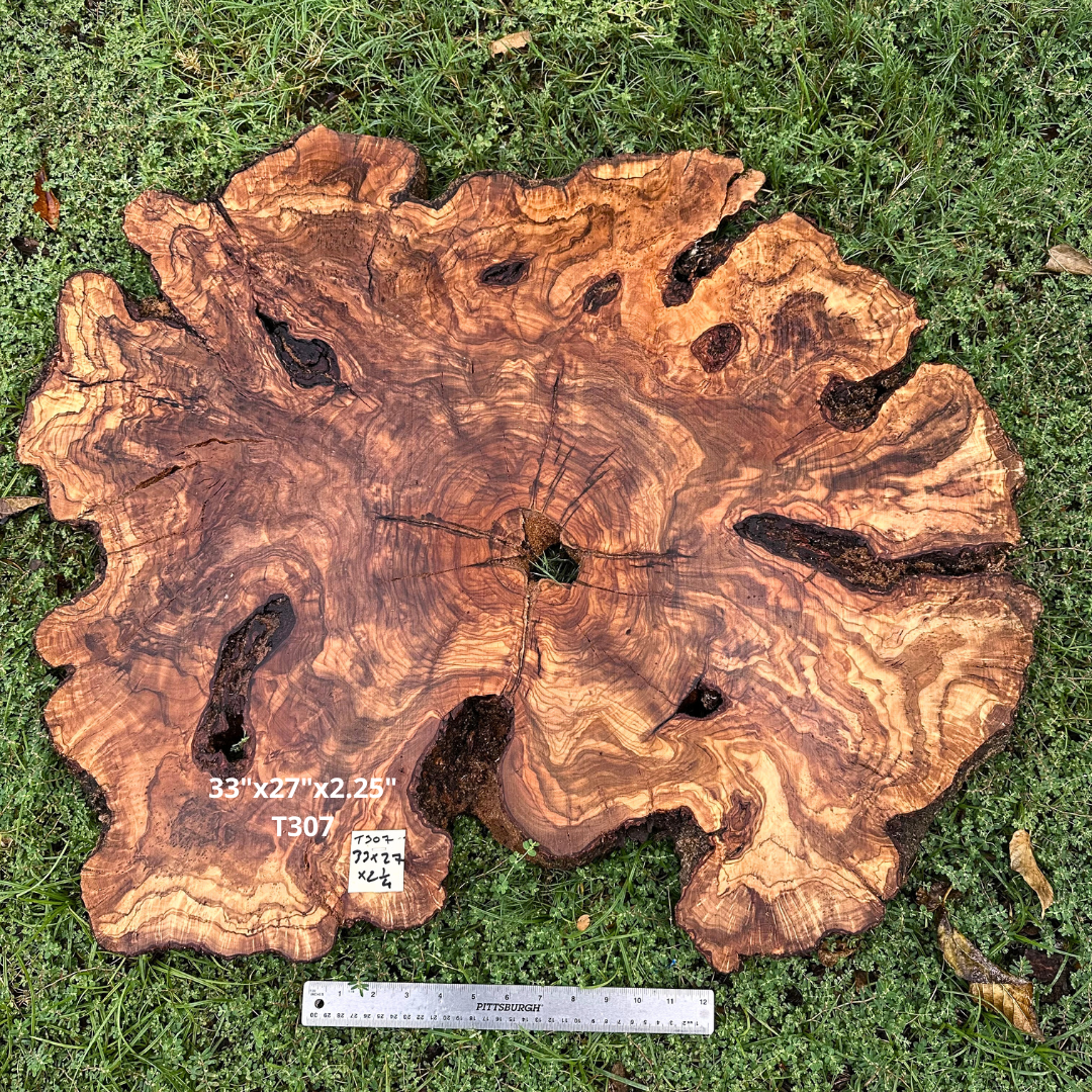 33"x27"x2.25" T307